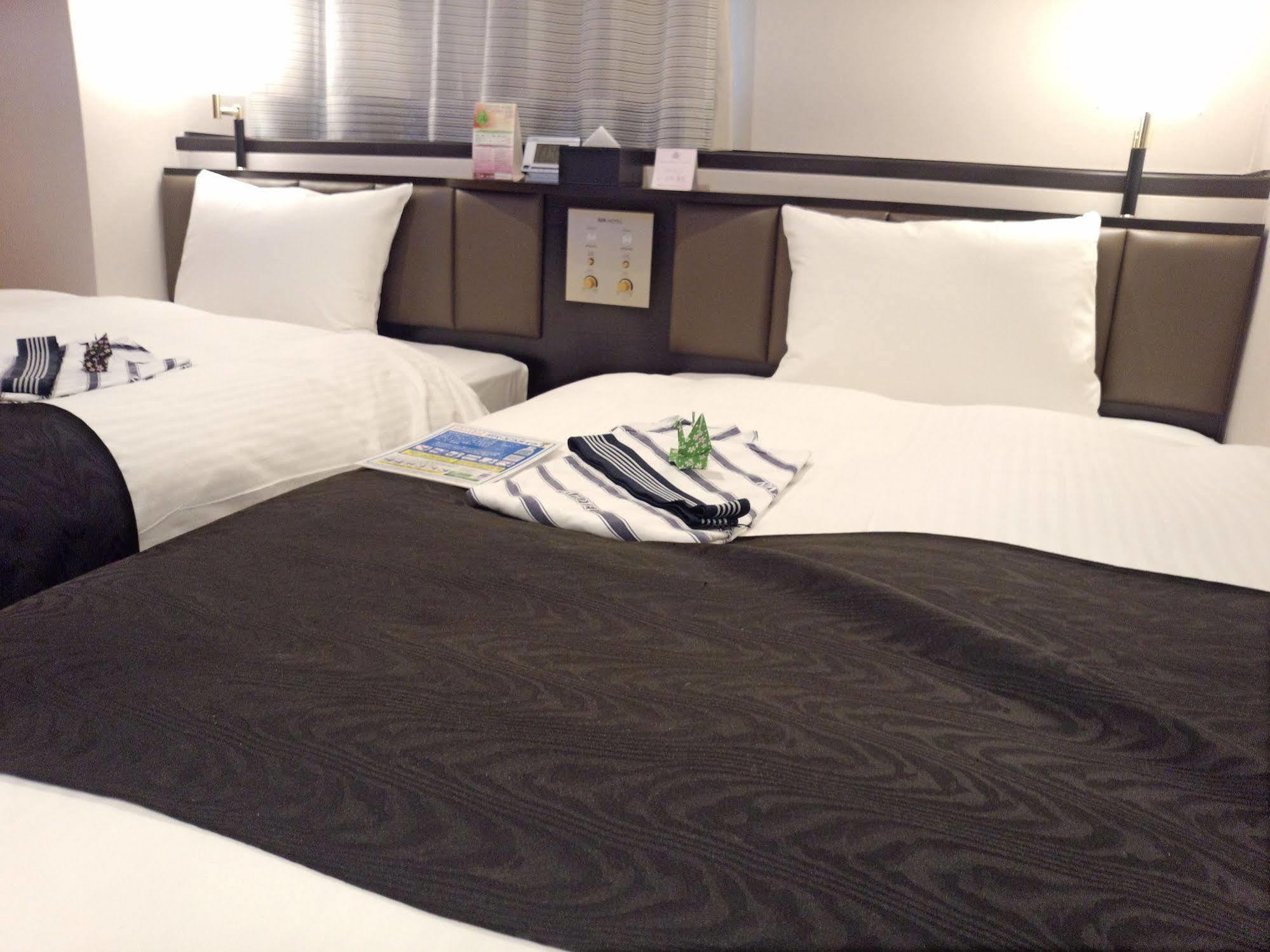 Nest Hotel Sapporo Ekimae Exterior foto